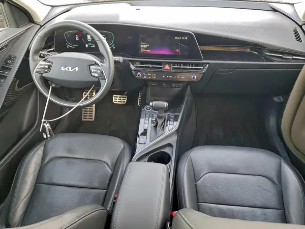 KNDCT3LE0P5050617 2023 KIA NIRO - Image 8