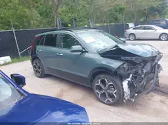 KNDCT3LE0P5096402 2023 KIA NIRO