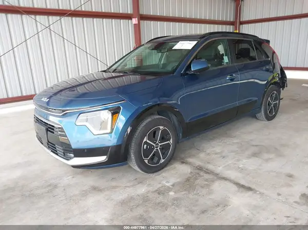 KNDCT3LE0R5125089 2024 KIA NIRO - Image 2