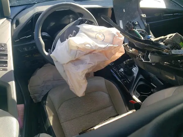 KNDCT3LE1P5106872 2023 KIA NIRO - Image 8