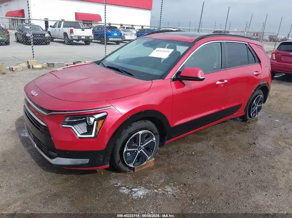 KNDCT3LE1T5320108 2026 KIA NIRO - Image 2