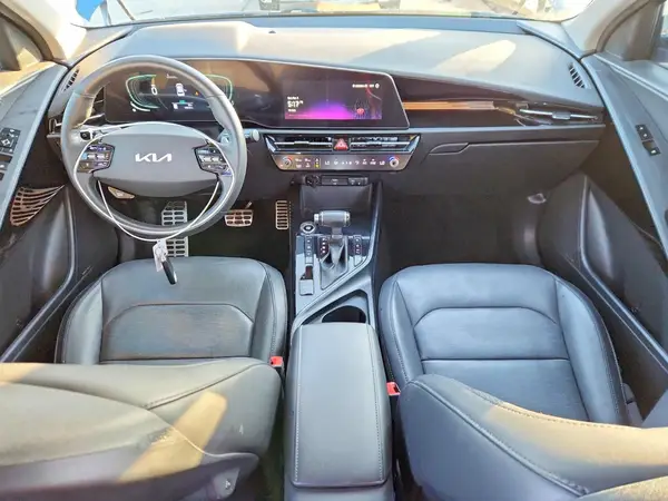 KNDCT3LE2P5048982 2023 KIA NIRO - Image 8