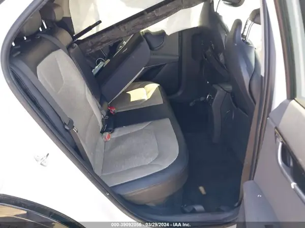 KNDCT3LE2P5058783 2023 KIA NIRO - Image 8