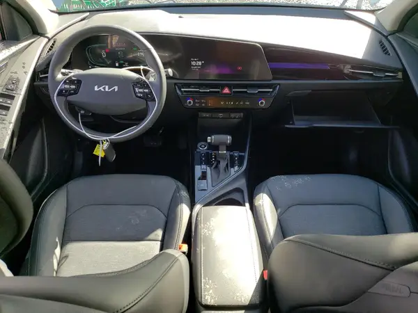 KNDCT3LE2P5097941 2023 KIA NIRO - Image 8