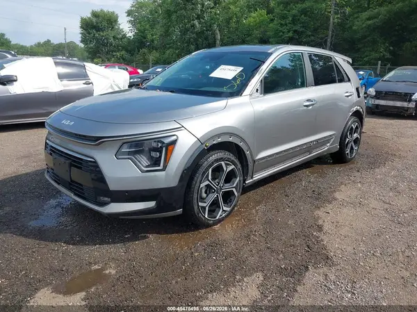 KNDCT3LE2P5098362 2023 KIA NIRO - Image 2