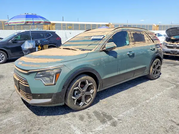 KNDCT3LE4P5038972 2023 KIA NIRO - Image 1