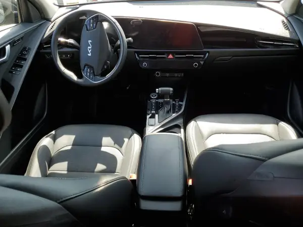 KNDCT3LE4P5093714 2023 KIA NIRO - Image 8