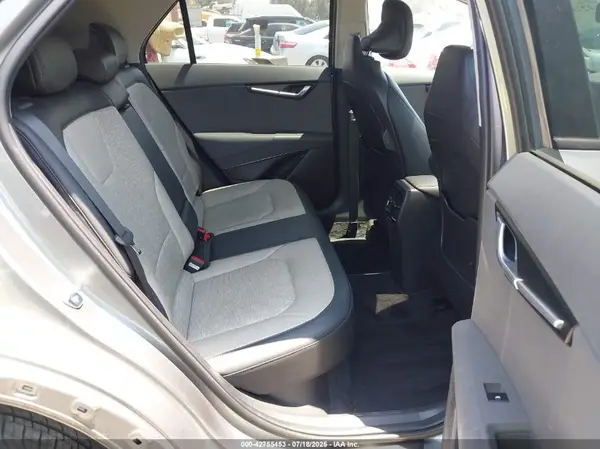 KNDCT3LE4R5125841 2024 KIA NIRO - Image 8