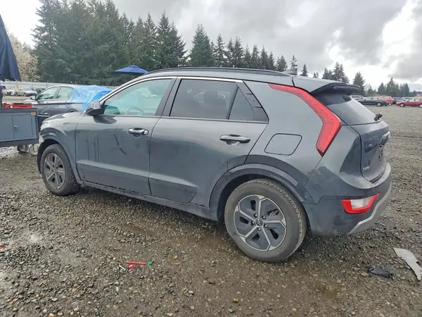 KNDCT3LE4R5131560 2024 KIA NIRO - Image 2