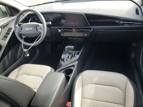 KNDCT3LE4R5167345 2024 KIA NIRO - Image 8