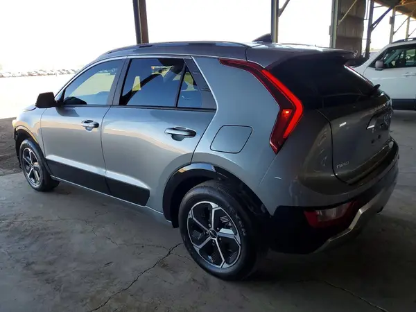KNDCT3LE4S5239022 2025 KIA NIRO - Image 2
