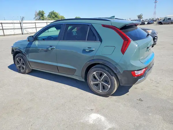 KNDCT3LE4S5267418 2025 KIA NIRO - Image 2