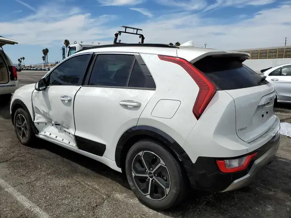 KNDCT3LE5P5066716 2023 KIA NIRO - Image 2