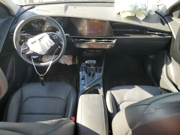 KNDCT3LE5P5095732 2023 KIA NIRO - Image 8