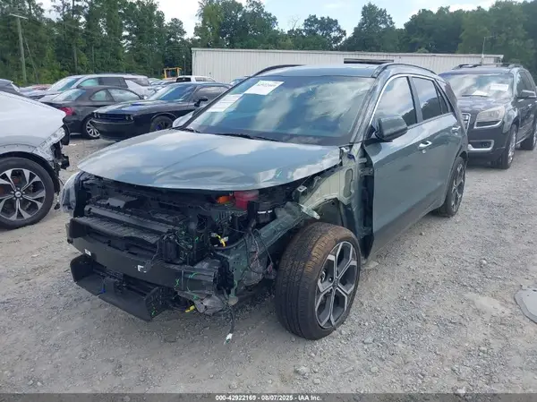 KNDCT3LE5S5214372 2025 KIA NIRO - Image 2