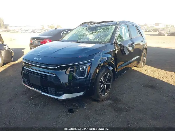 KNDCT3LE6R5166097 2024 KIA NIRO - Image 2