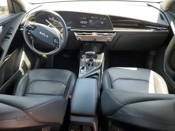 KNDCT3LE6R5178458 2024 KIA NIRO - Image 8