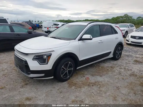 KNDCT3LE6S5213862 2025 KIA NIRO - Image 2