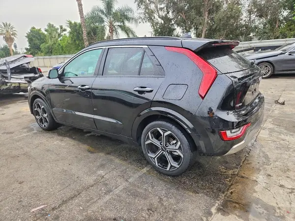 KNDCT3LE6S5243461 2025 KIA NIRO - Image 2