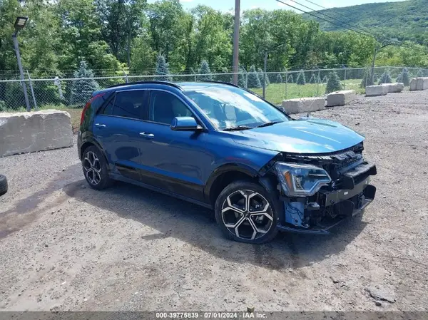 KNDCT3LE7P5038903 2023 KIA NIRO - Image 1