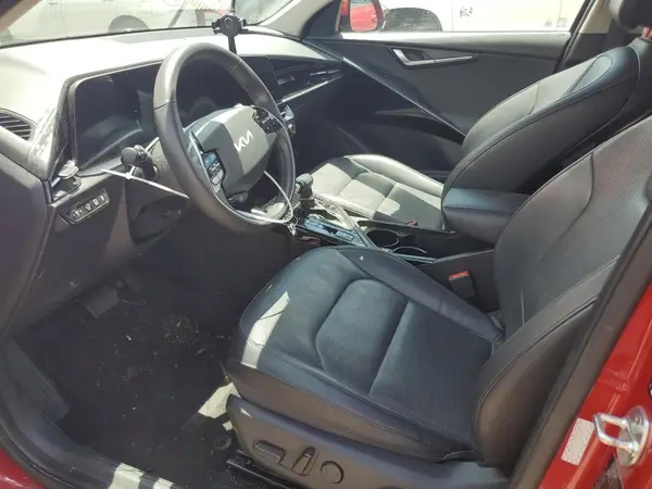 KNDCT3LE7P5050212 2023 KIA NIRO - Image 8