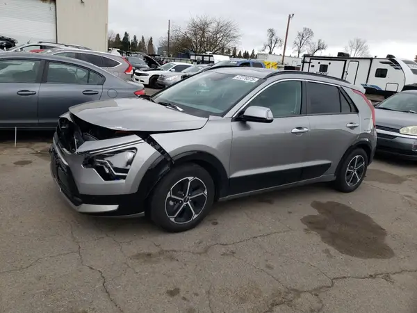 KNDCT3LE7P5065115 2023 KIA NIRO - Image 1