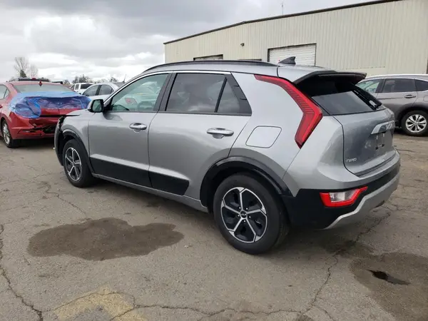 KNDCT3LE7P5065115 2023 KIA NIRO - Image 2