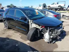 KNDCT3LE8P5038120 2023 KIA NIRO