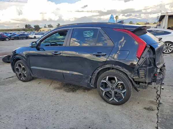KNDCT3LE8P5038151 2023 KIA NIRO - Image 2