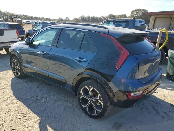 KNDCT3LE8S5234695 2025 KIA NIRO - Image 2