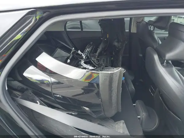 KNDCT3LE9P5038031 2023 KIA NIRO - Image 8