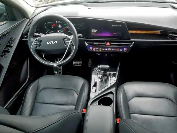 KNDCT3LE9P5048882 2023 KIA NIRO - Image 8