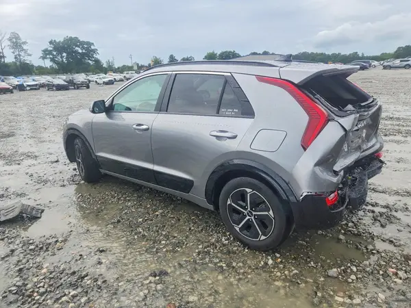 KNDCT3LEXP5106871 2023 KIA NIRO - Image 2