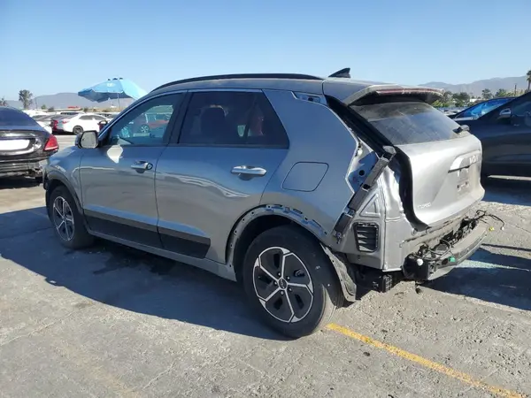 KNDCT3LEXR5146063 2024 KIA NIRO - Image 2