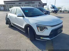 KNDCT3LEXS5231538 2025 KIA NIRO