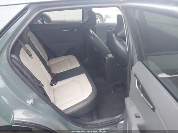 KNDCT3LEXS5267083 2025 KIA NIRO - Image 8