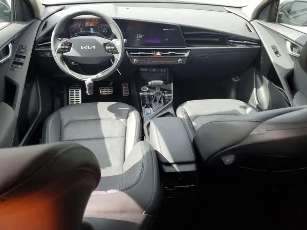 KNDCT3LEXS5267312 2025 KIA NIRO - Image 8