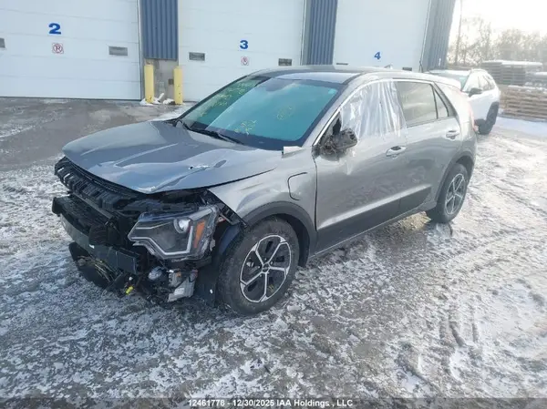 KNDCU3LF3S5276147 2025 KIA NIRO - Image 2