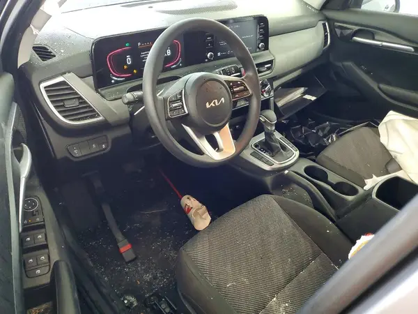 KNDEP2AA2T7872793 2026 KIA SELTOS - Image 8