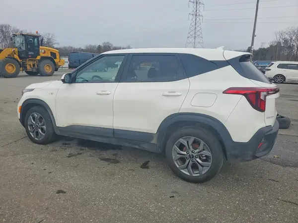 KNDEP2AA3T7847594 2026 KIA SELTOS - Image 2