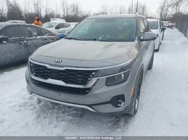 KNDEP2AA9M7218262 2021 KIA SELTOS - Image 2