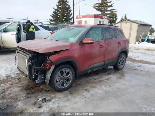 KNDEP2AAXR7593844 2024 KIA SELTOS - Image 2