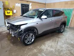 KNDEPCAA0M7044622 2021 KIA SELTOS