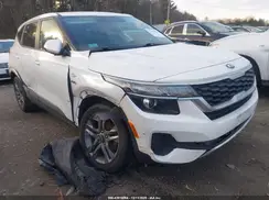 KNDEPCAA0M7062232 2021 KIA SELTOS