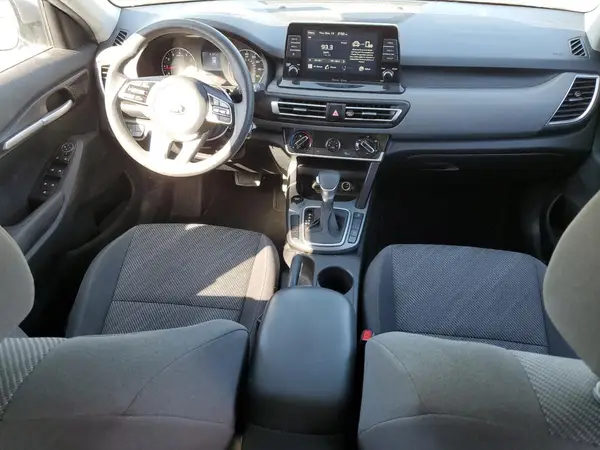 KNDEPCAA0M7102969 2021 KIA SELTOS - Image 8