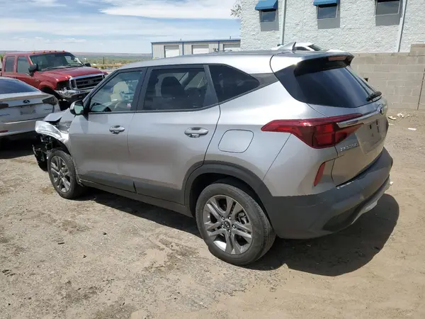 KNDEPCAA0M7137334 2021 KIA SELTOS - Image 2