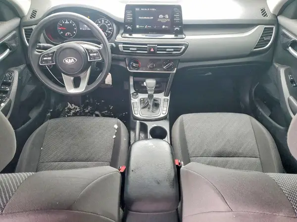 KNDEPCAA0M7174710 2021 KIA SELTOS - Image 8