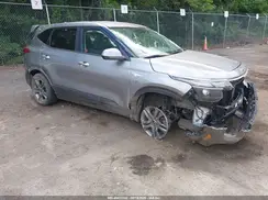 KNDEPCAA0M7213697 2021 KIA SELTOS