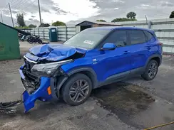 KNDEPCAA1M7061042 2021 KIA SELTOS