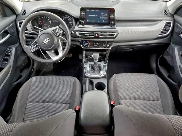 KNDEPCAA1M7110367 2021 KIA SELTOS - Image 8